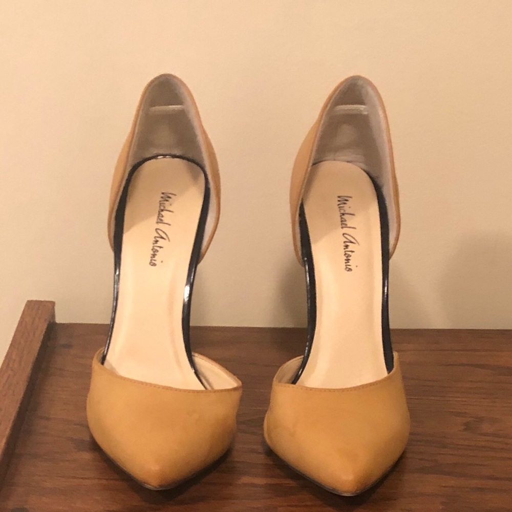 michael antonio D’orsay pumps tan Size 8